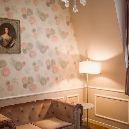 La Maison Gobert Particulier Couette-café Paris