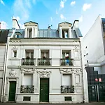 לינה וארוחת בוקר La Maison Gobert Particulier פריז
