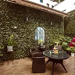 La Maison Gobert Particulier לינה וארוחת בוקר